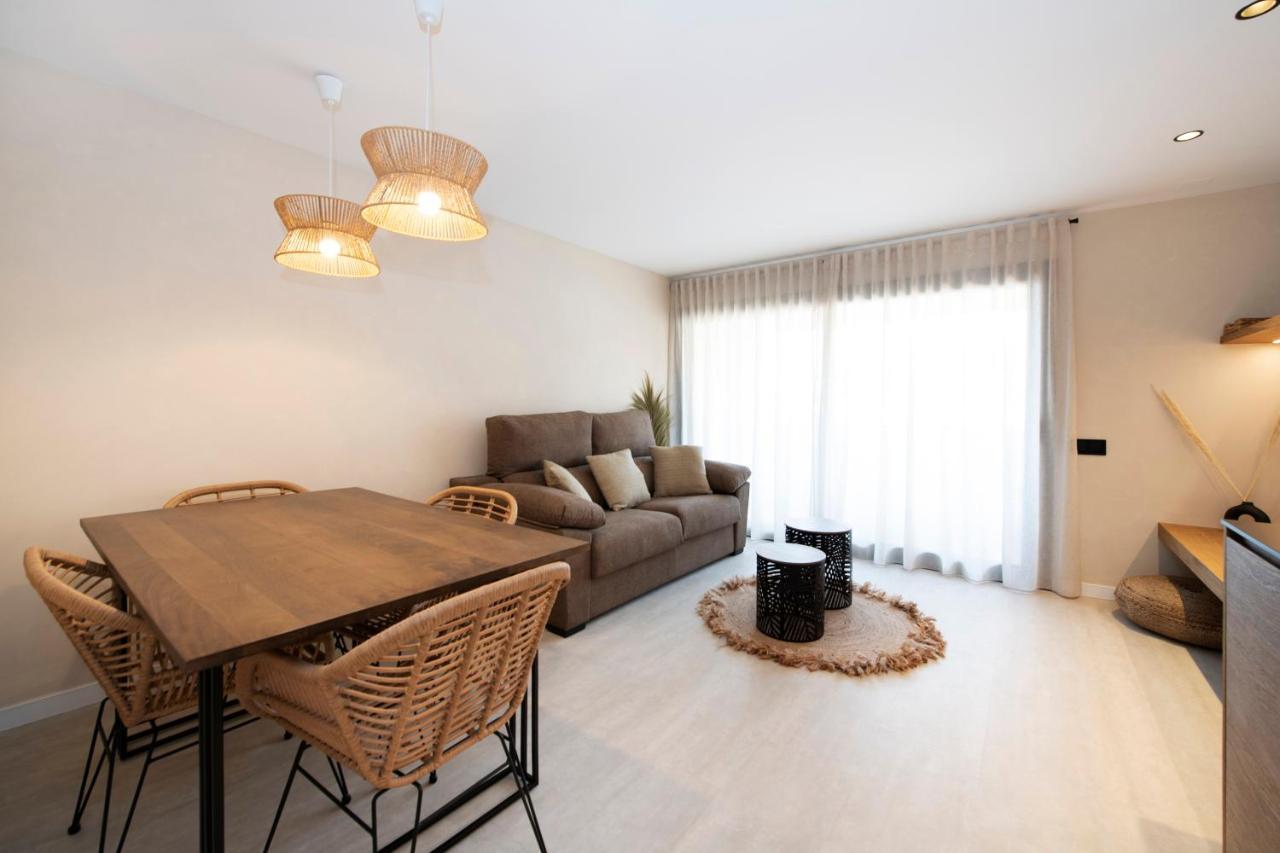 Apartamentos Marplana カステルデフェルス エクステリア 写真