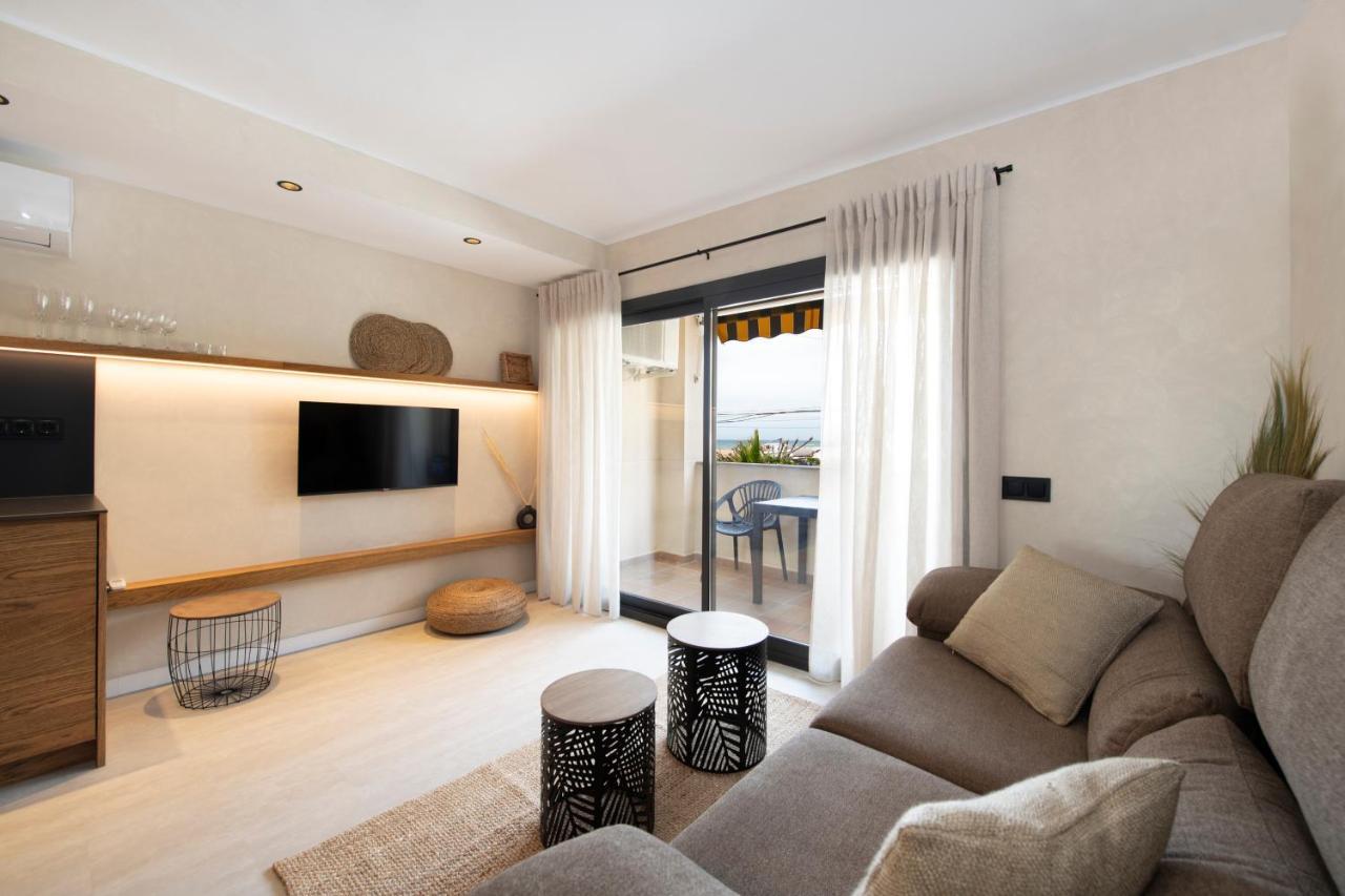 Apartamentos Marplana カステルデフェルス エクステリア 写真
